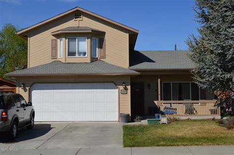 1510 Suncrest Way Yakima Wa 98902 Mls 14 1162 Redfin 1510 Suncrest Way Yakima Wa 98902 Mls 14 1162 Redfin
