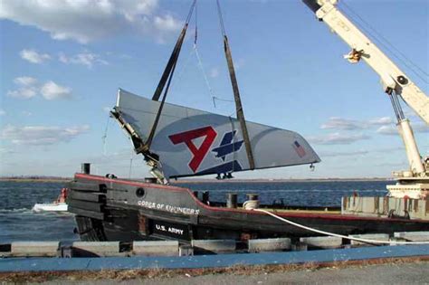 Aa Flight 587
