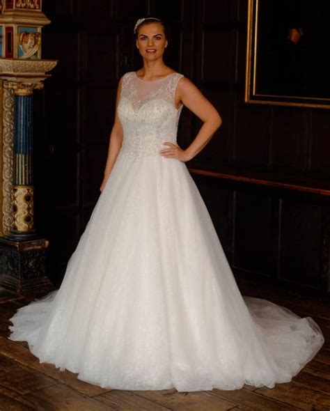 Dress to Impress Website Guide