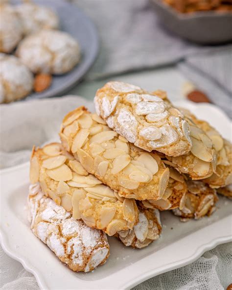 How To Soften Hard Cookies Sweet Recipes Recipes Sicilian Recipes