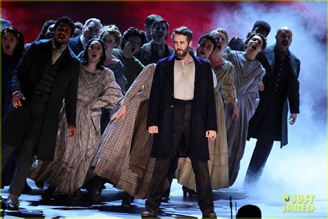 Josh Groban Gives Eerie Performance As Sweeney Todd For The Musical S Josh Groban Gives Eerie Performance As Sweeney Todd For The Musical S