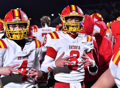 Live Coverage Batavia Vs Mt Carmel Football Shaw Local Live Coverage Batavia Vs Mt Carmel Football Shaw Local