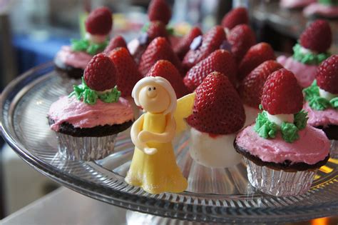 Toadstool Cupcakes Raspberries Mini Marshmallows Big Toadstools Toadstool Cupcakes Raspberries Mini Marshmallows Big Toadstools